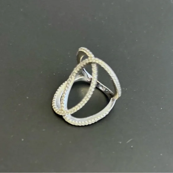 Stirring Silver Interlocking Ring - Picture 7 of 8
